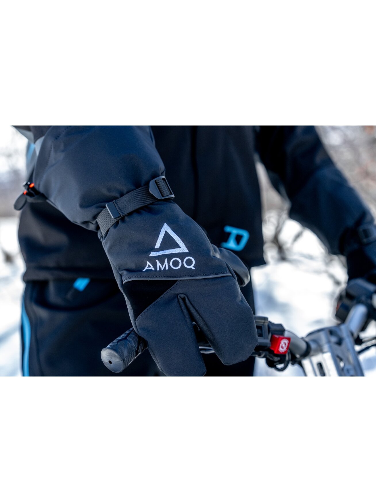 AMOQ Astral V2 Gloves Black 4