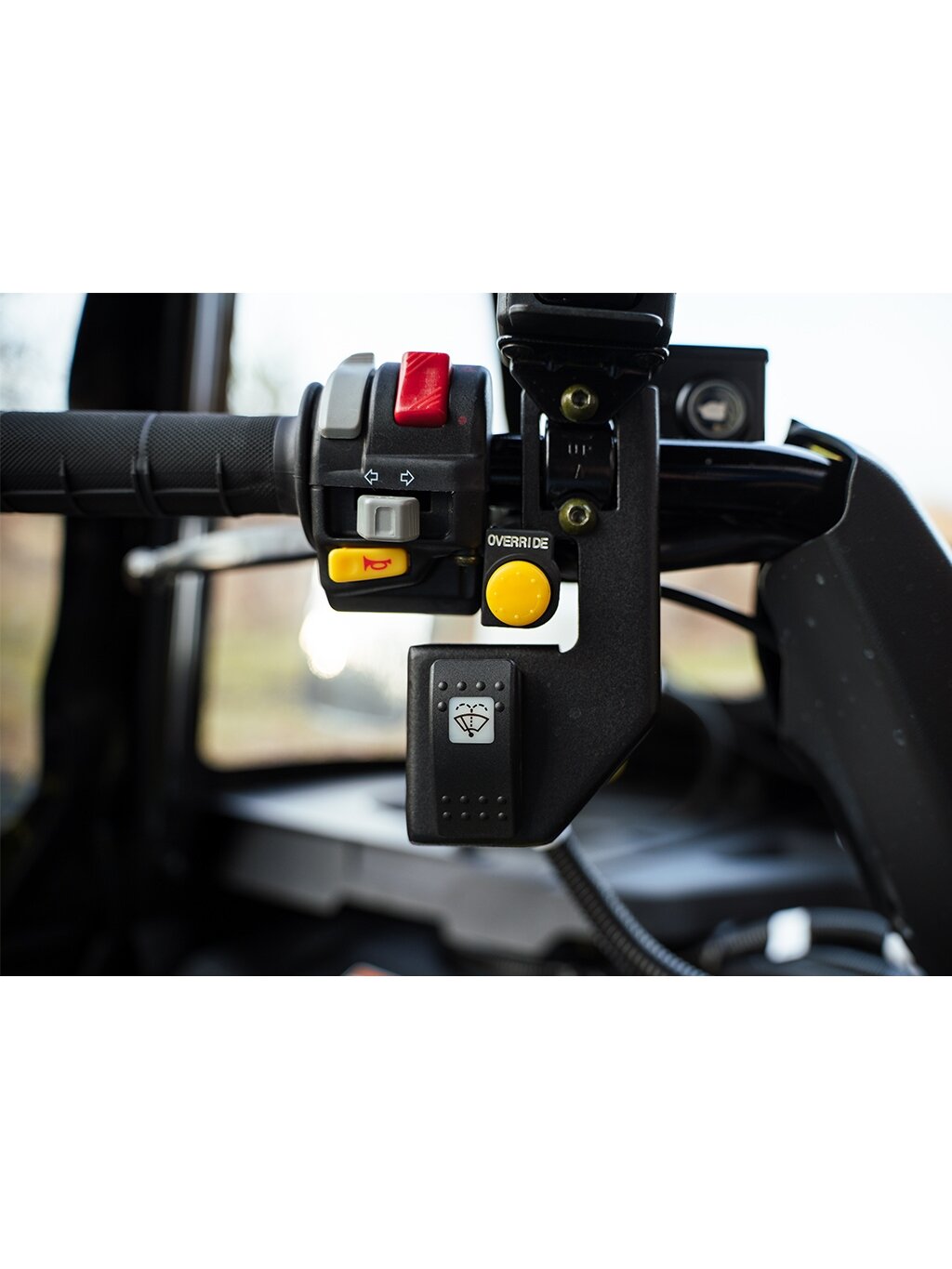 Cabin ATV TGB Blade 600/1000 LTX/MAX 6 Cabin ATV TGB Blade 600/1000 LTX/MAX 6