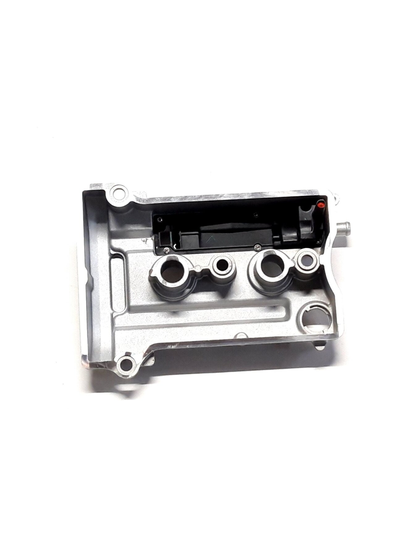 CYLINDER HEAD COVER 1
