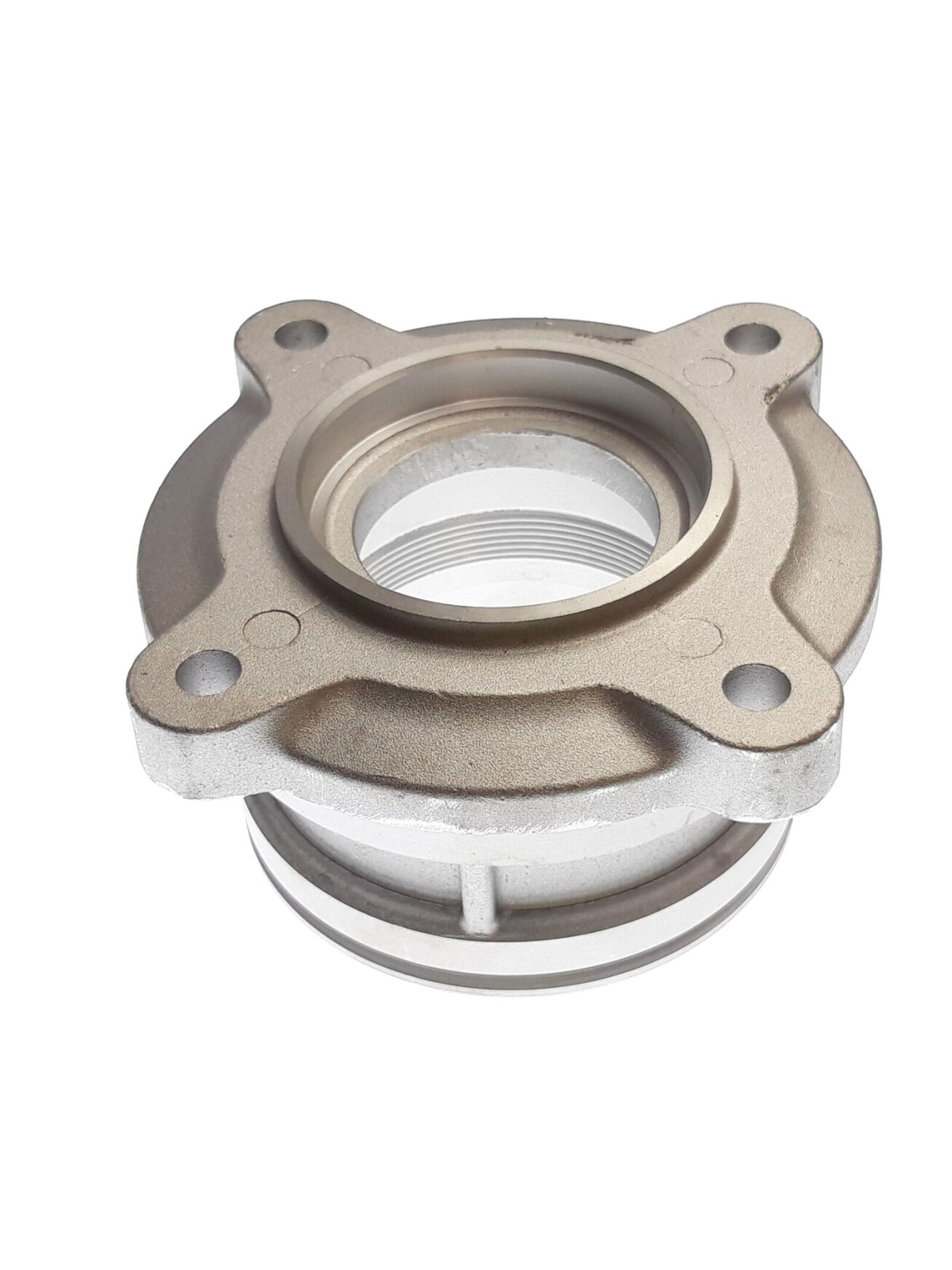 DRIVEN BEVEL GEAR HOUSING DRIVEN BEVEL GEAR HOUSING