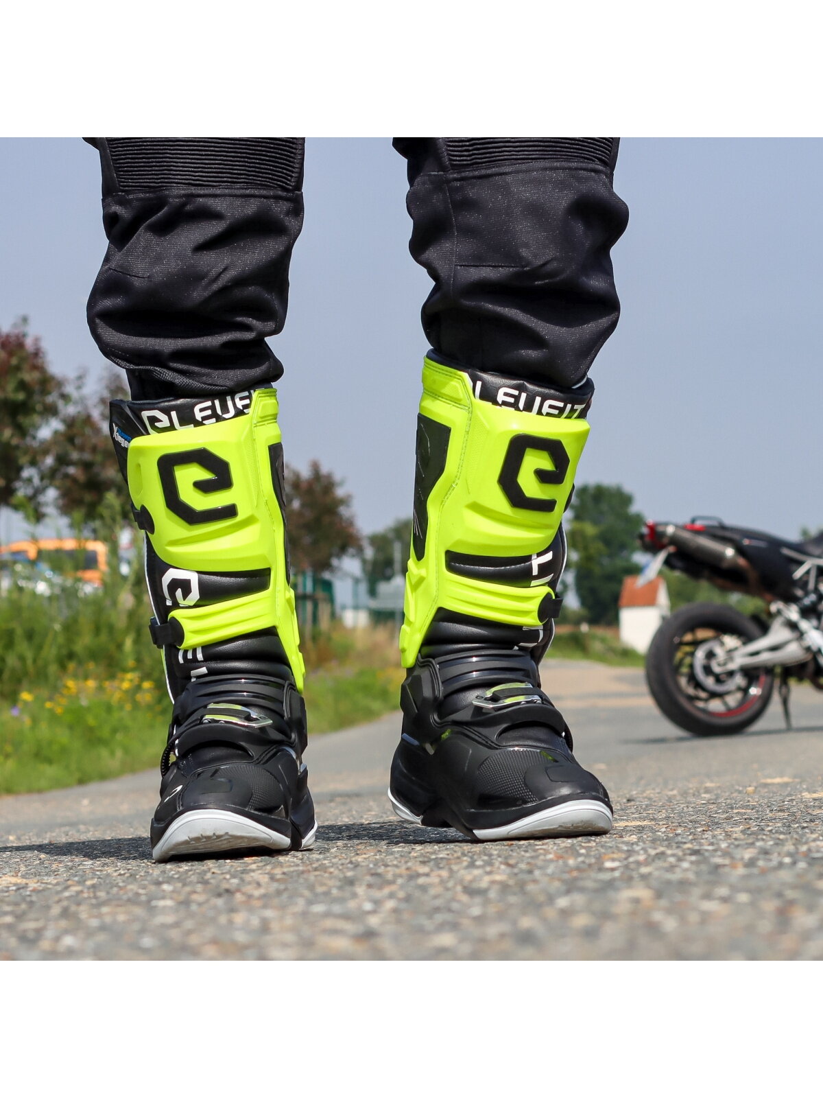 Eleveit X LEGEND black/fluo yellow 6