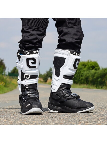 Eleveit X LEGEND white/black 4 Eleveit X LEGEND white/black 4