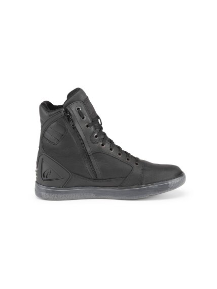Forma Shoe Hyper Dry WP Black 1
