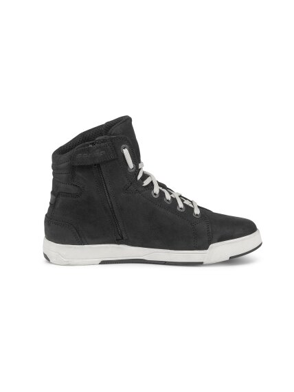 Forma Shoe Swift X Fit Dry WP Black/White 1 Forma Shoe Swift X Fit Dry WP Black/White 1