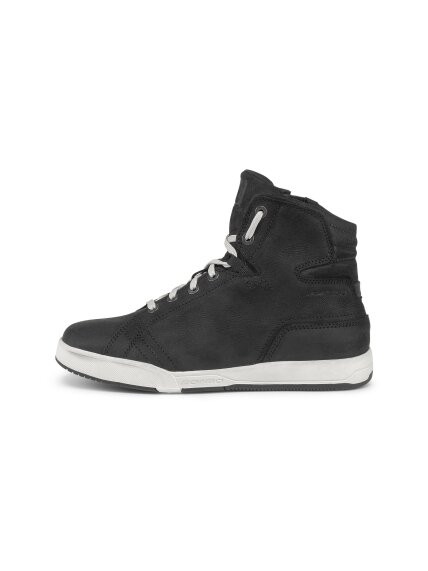 Forma Shoe Swift X Fit Dry WP Black/White Forma Shoe Swift X Fit Dry WP Black/White
