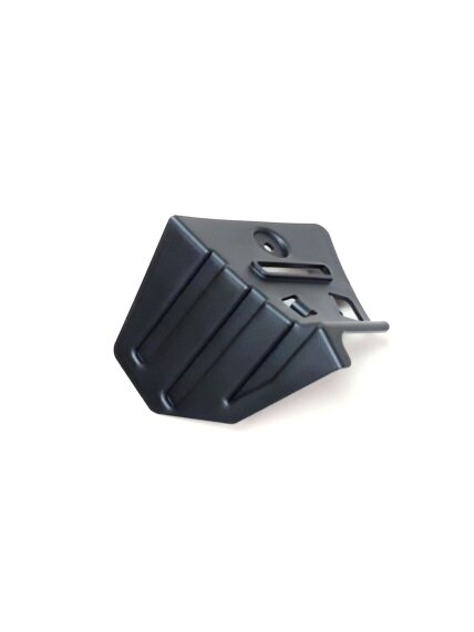 FRONT RIGHT ARM GUARD