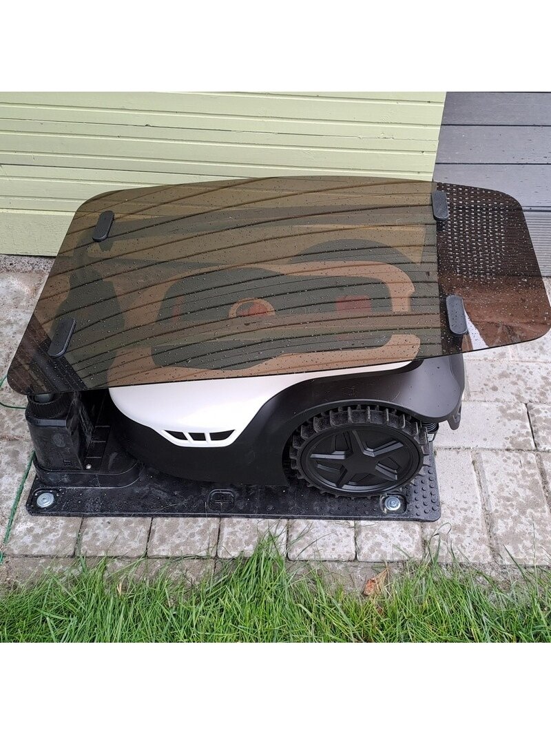 Įkrovimo stotelės stogelis Sunseeker robotams 6