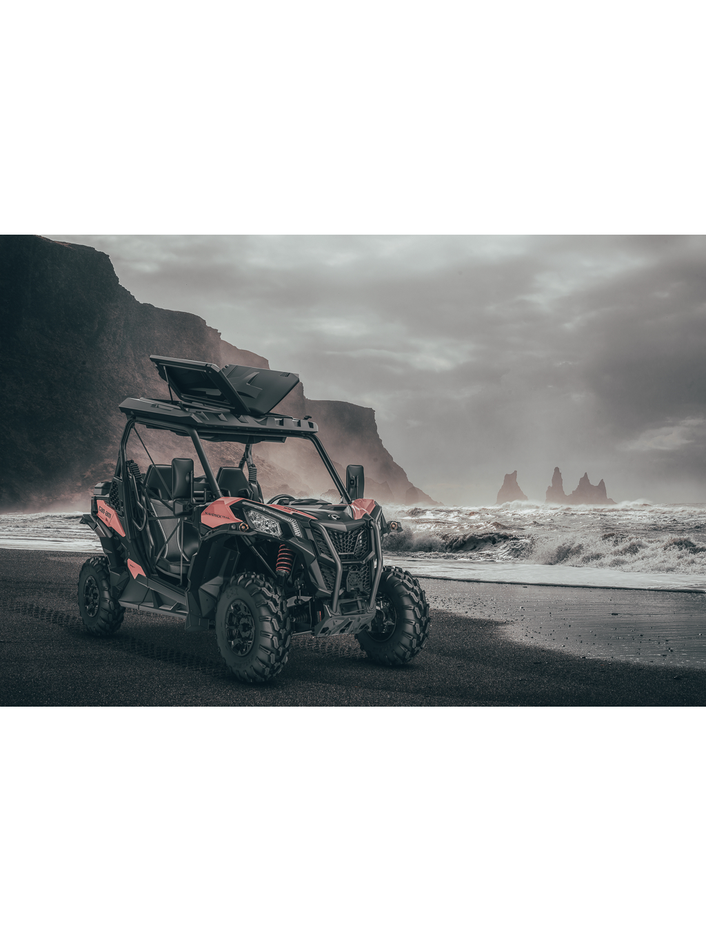 TESSERACT Roof box BRP Maverick Trail 2