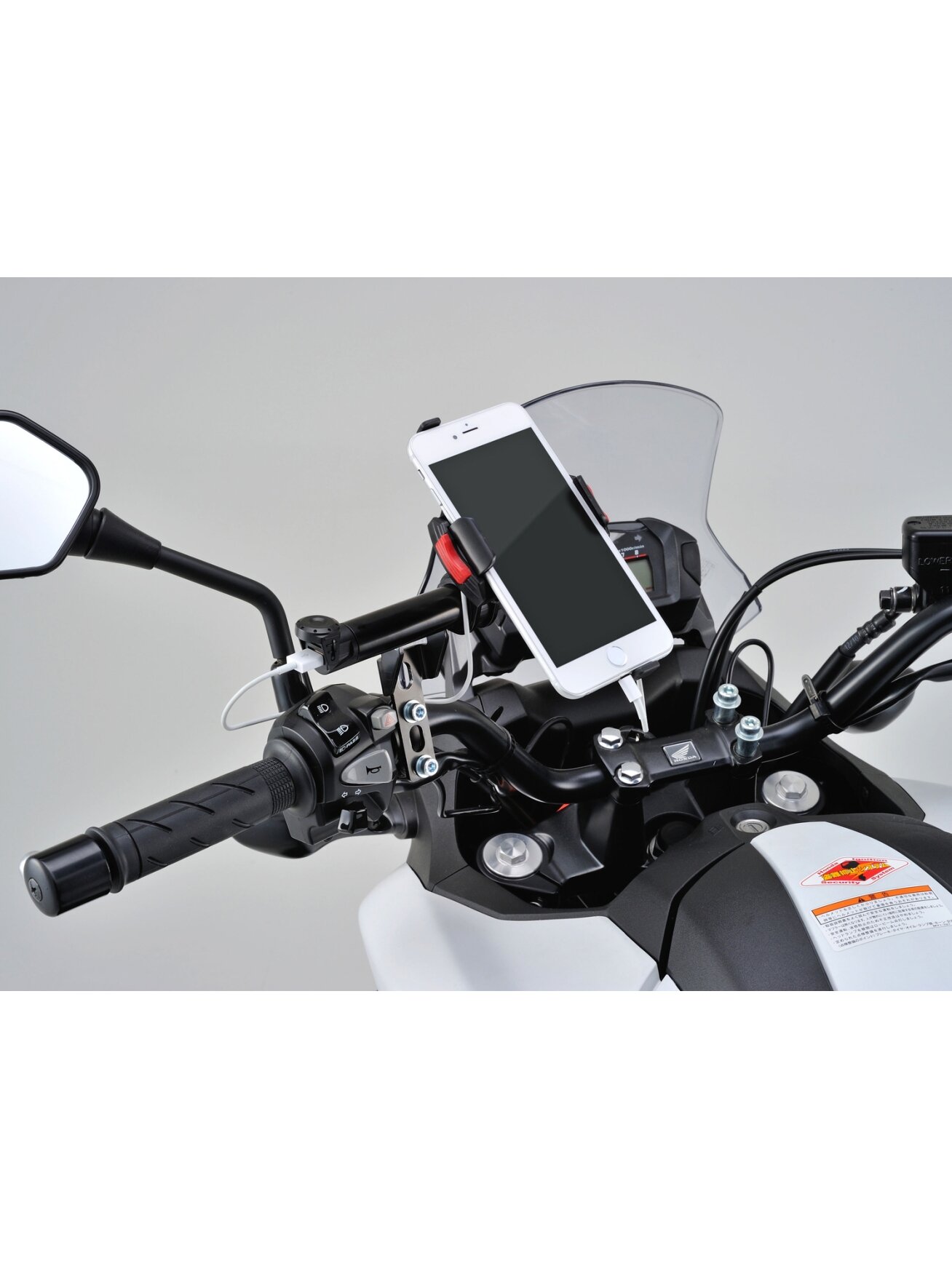 Daytona mountbar+USB socket master cylinder mount type Daytona mountbar+USB socket master cylinder mount type