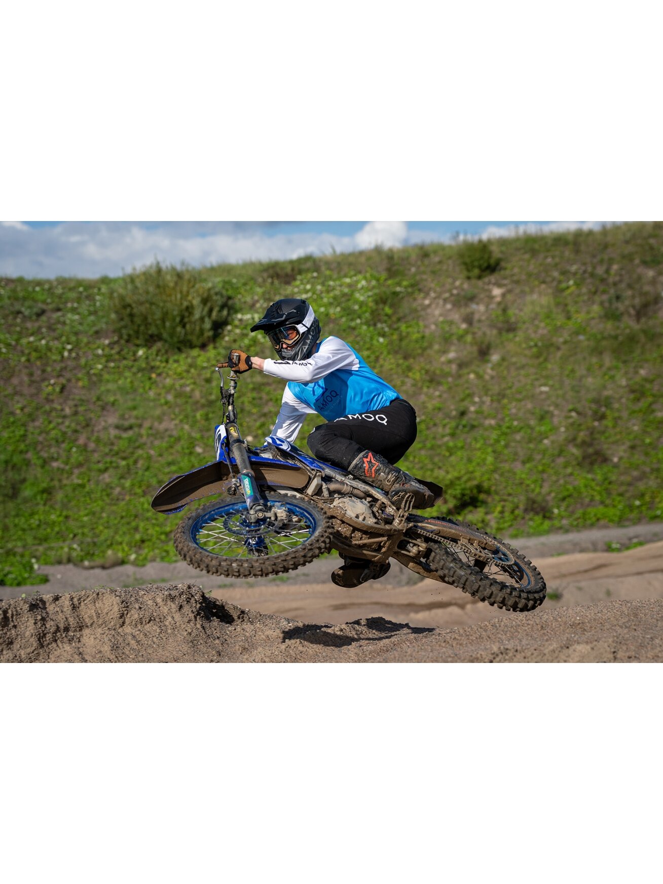 AMOQ MX Goggles Vision Magnetic Whiteout - Gold Mirror 3 AMOQ MX Goggles Vision Magnetic Whiteout - Gold Mirror 3