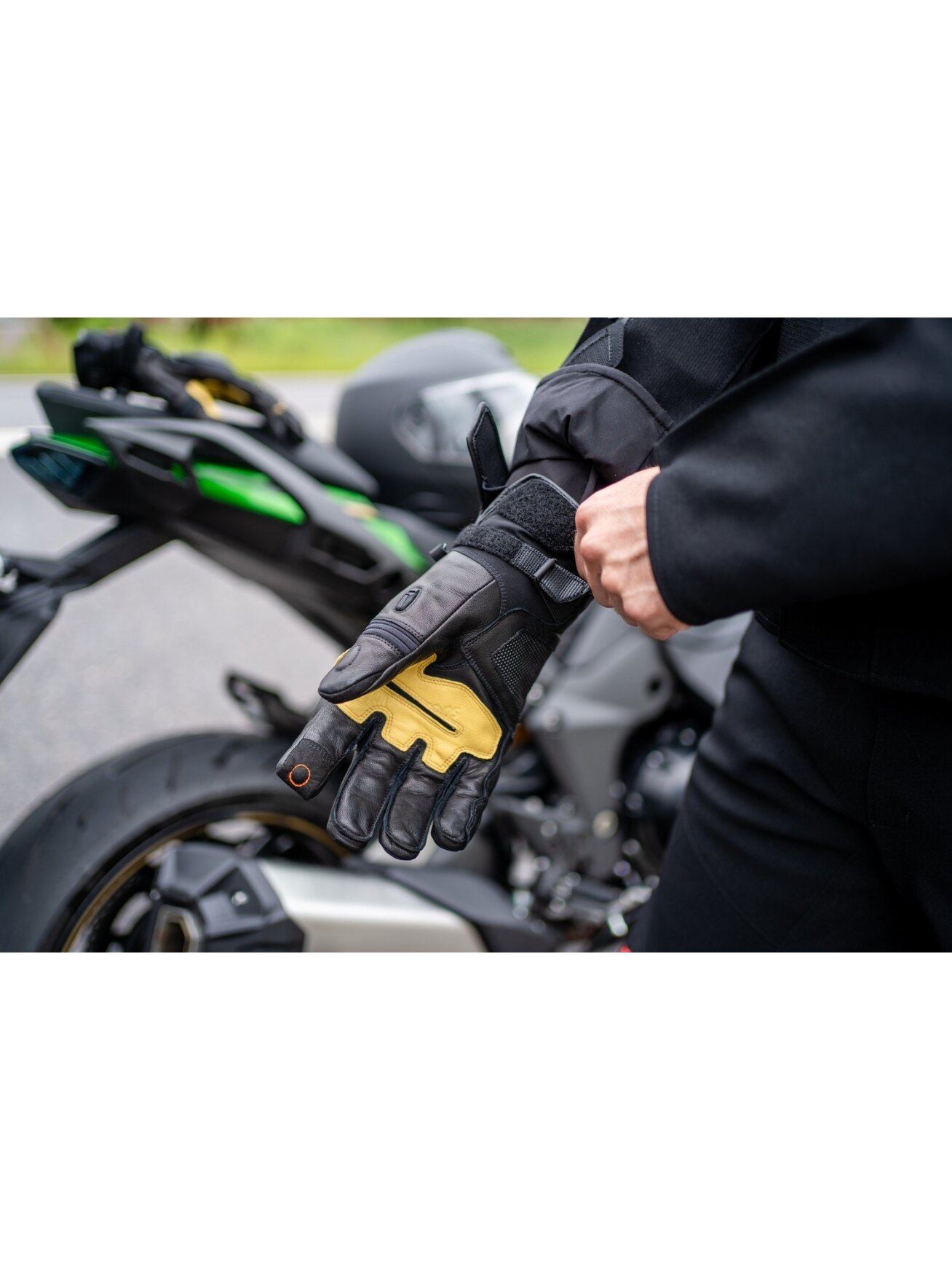 Halvarssons Glove Flon WP Black 2 Halvarssons Glove Flon WP Black 2