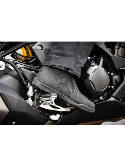 Lindstrands Boot Touring 2Z Black 3 Lindstrands Boot Touring 2Z Black 3