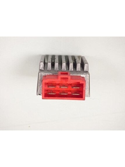 Forte Regulator 6-pin. Red Aprilia 09- / Derbi / Gilera 09- Forte Regulator 6-pin. Red Aprilia 09- / Derbi / Gilera 09-