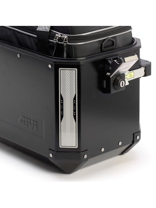 Givi Set Of Two Reflective Stickers Givi Set Of Two Reflective Stickers