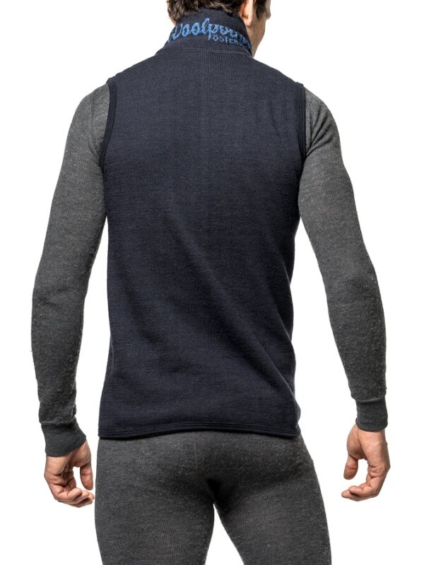 Woolpower Vest 400 Merino Mid layer Black 1 Woolpower Vest 400 Merino Mid layer Black 1