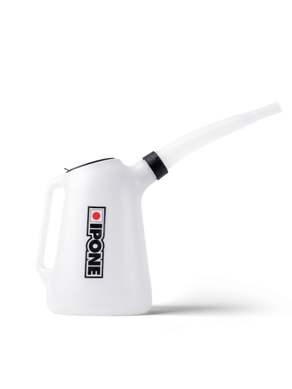 Ipone plastic jug 5L Ipone plastic jug 5L