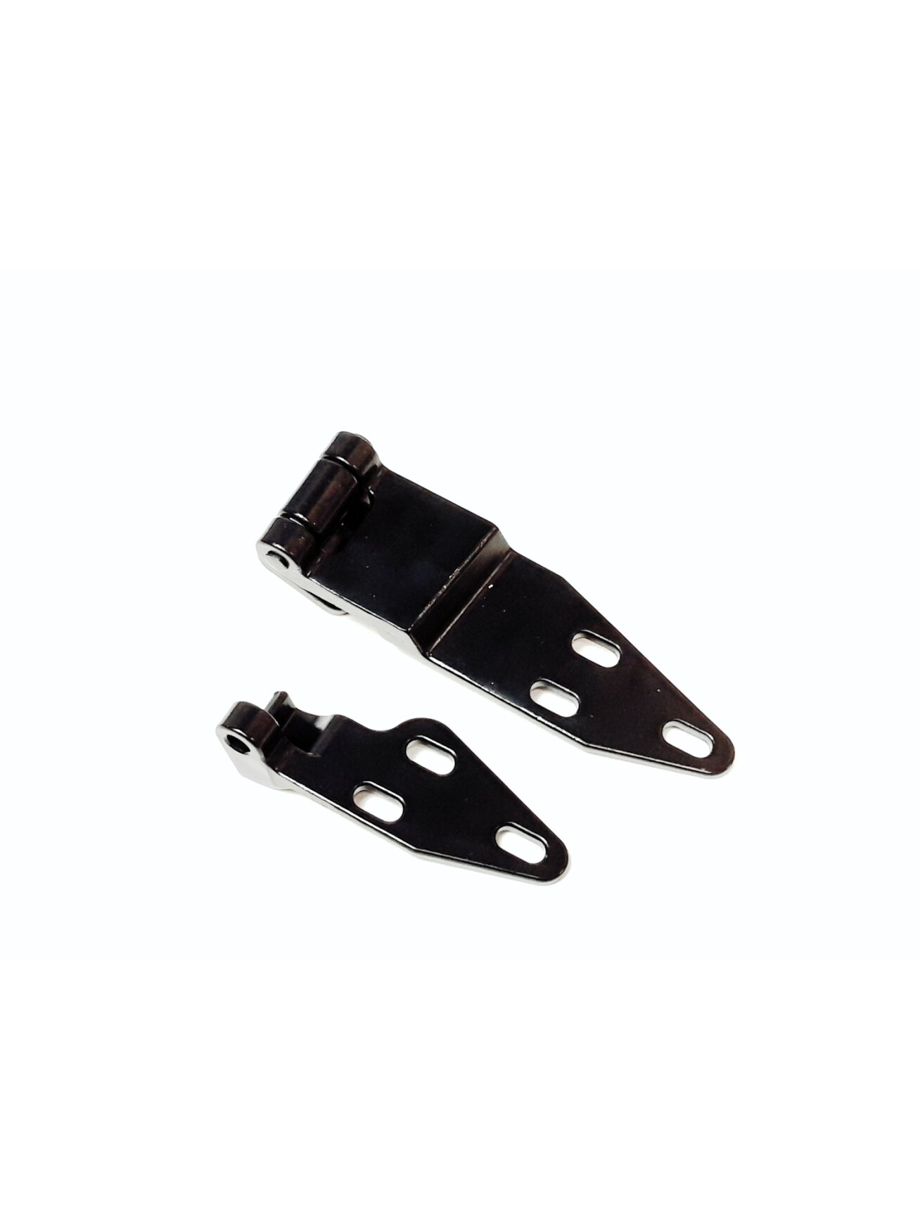 LOWER HINGE COMBINATION OF THE RIGHT DOOR LOWER HINGE COMBINATION OF THE RIGHT DOOR