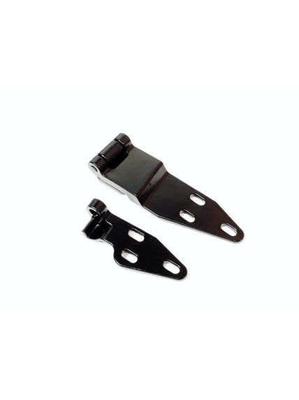 LOWER HINGE COMBINATION OF THE LEFT DOOR