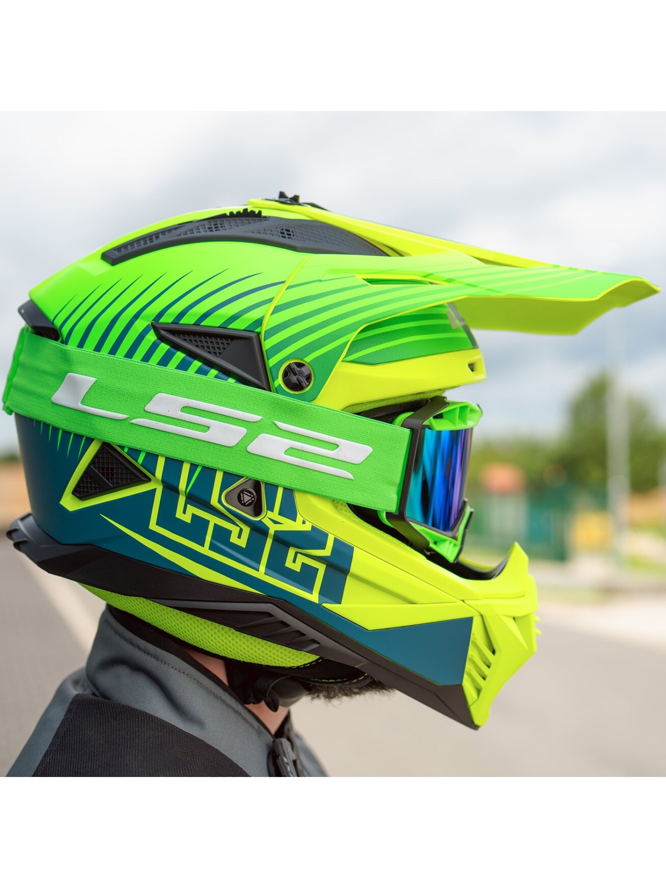 LS2 MX708 FAST II DUCK M.H-V GREEN H-V YELL.-06 1 LS2 MX708 FAST II DUCK M.H-V GREEN H-V YELL.-06 1