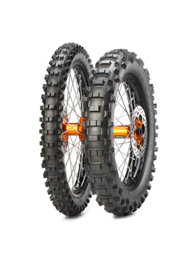 Metzeler MCE 6 Days Extreme 140/80-18 M/C 70M M+S (Soft) Re.