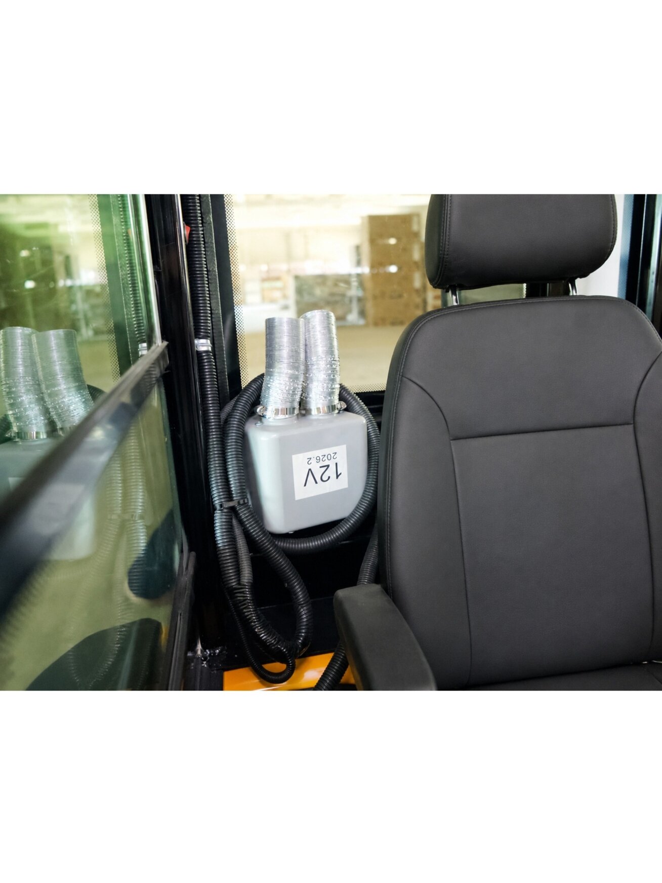 Mini Ekskavatorius ENZO HT-25, Kubota D1105 (su kabina) SU AC 17 Mini Ekskavatorius ENZO HT-25, Kubota D1105 (su kabina) SU AC 17