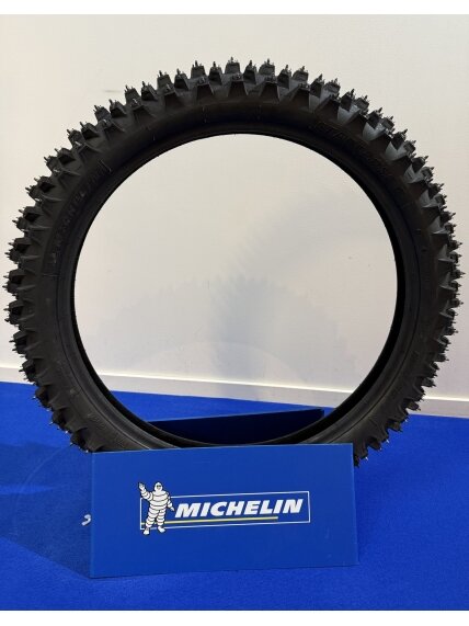 Michelin Starcross 6 Medium Soft Spike 90/100-21 M/C 57M TT 270 spikes 1 Michelin Starcross 6 Medium Soft Spike 90/100-21 M/C 57M TT 270 spikes 1