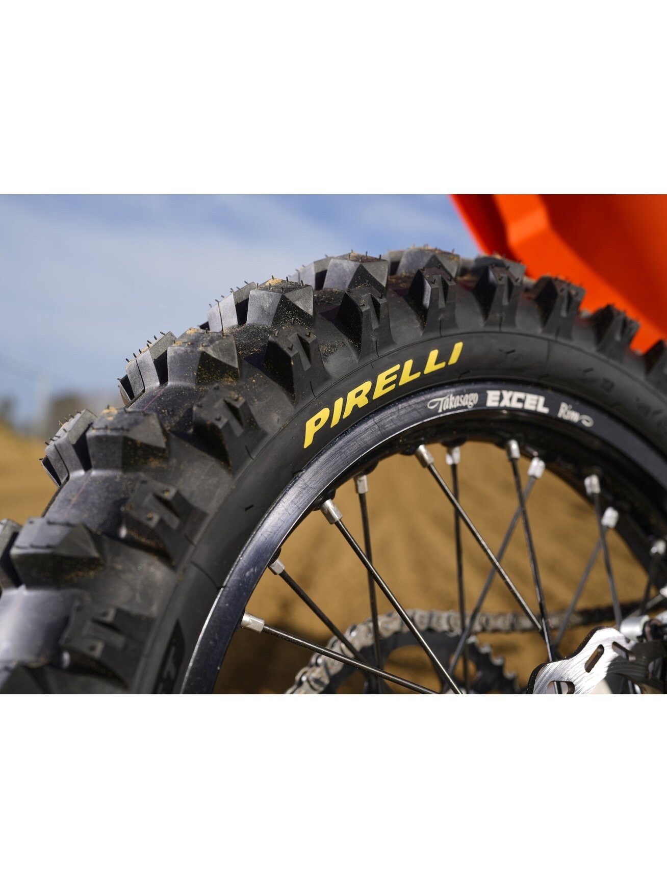 Pirelli New Scorpion MX32 Mid Soft 110/90-19 NHS 62M Re 4 Pirelli New Scorpion MX32 Mid Soft 110/90-19 NHS 62M Re 4