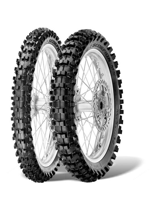 Pirelli Scorpion MX32 Mid Soft 2.75-10 NHS 37J Re. Pirelli Scorpion MX32 Mid Soft 2.75-10 NHS 37J Re.