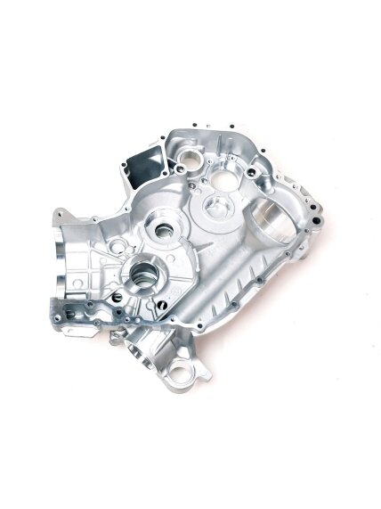 R/B E01-C102100-000-01 + E01-C202100-000-01 RIGHT CRANKCASE ASSY 1