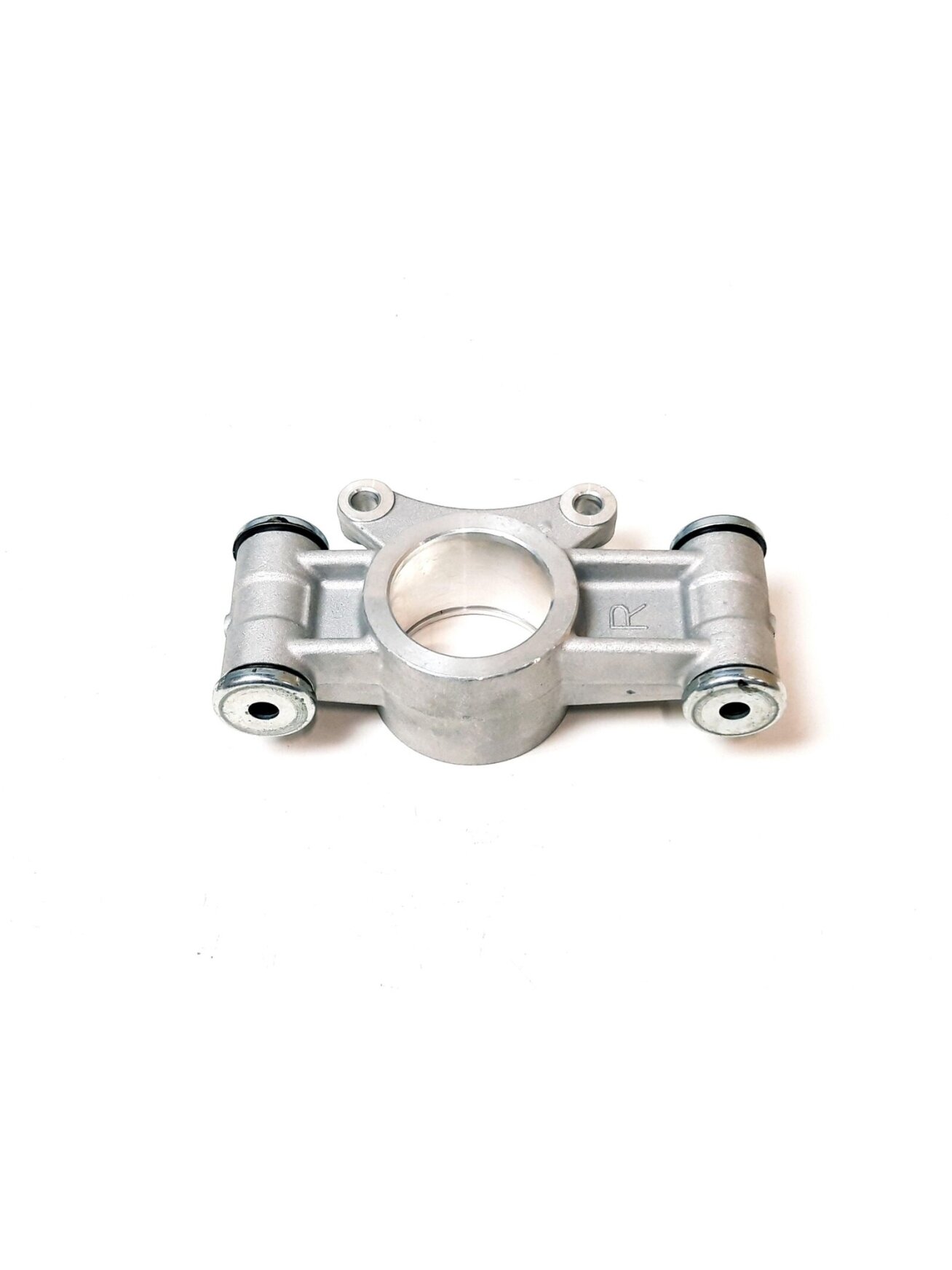 REAR RIGHT AXLE SUPPORT ASSEMBLY 2