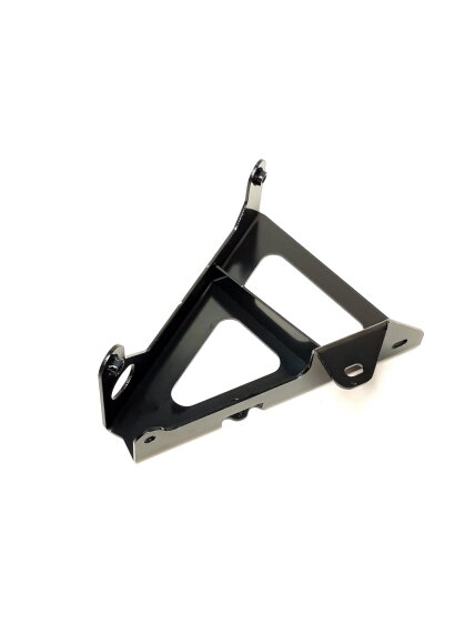 REAR RIGHT COVER BRACKET 1