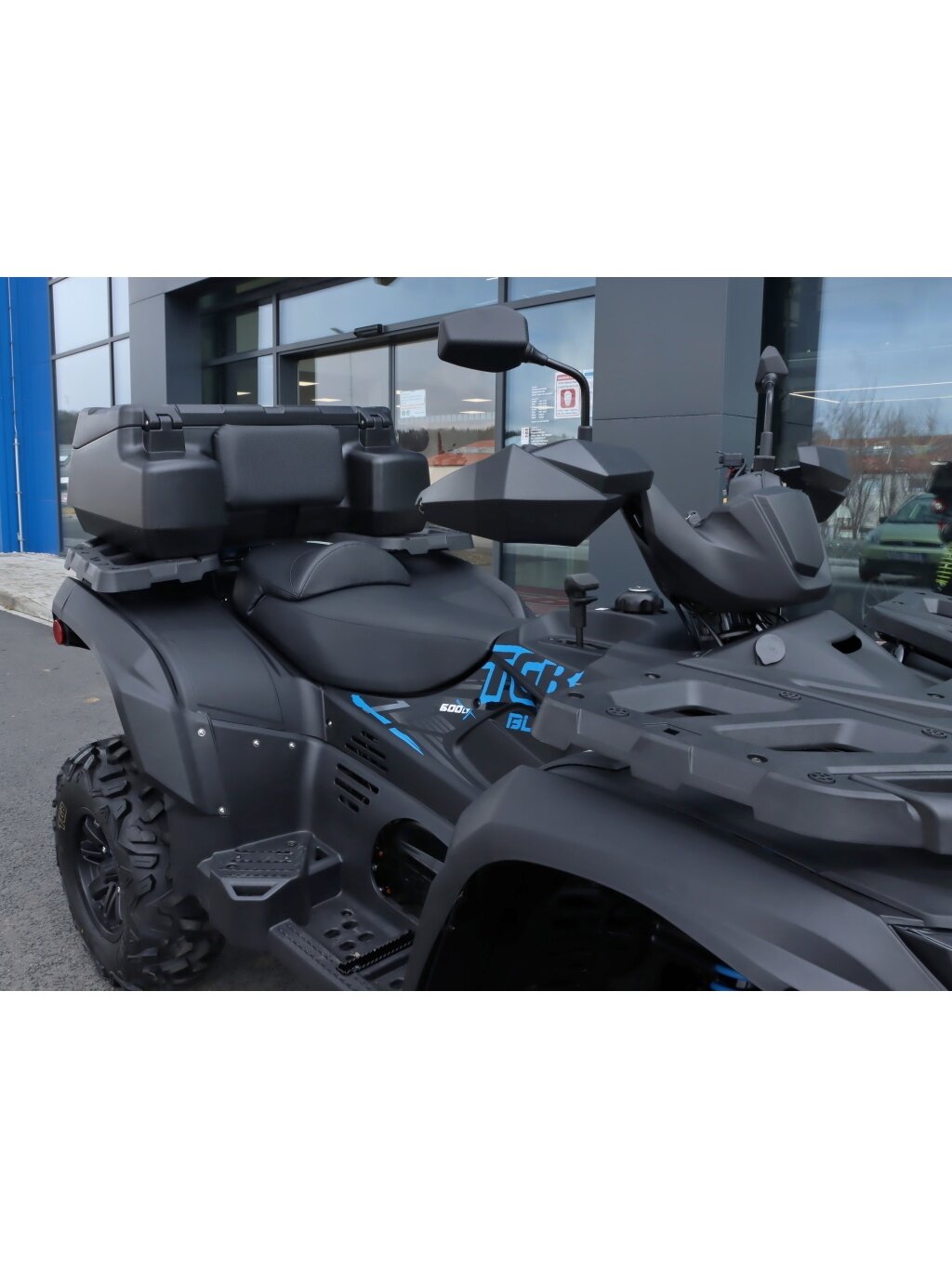 SHARK ATV Box 8015, 85 x 54 x 36 cm 4 SHARK ATV Box 8015, 85 x 54 x 36 cm 4