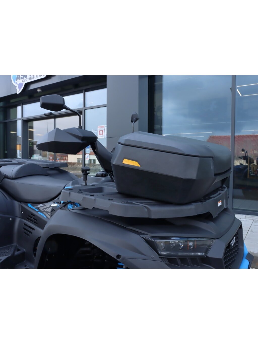 SHARK ATV front Box 6600, 66L, 88 x 42 x 24 cm 3