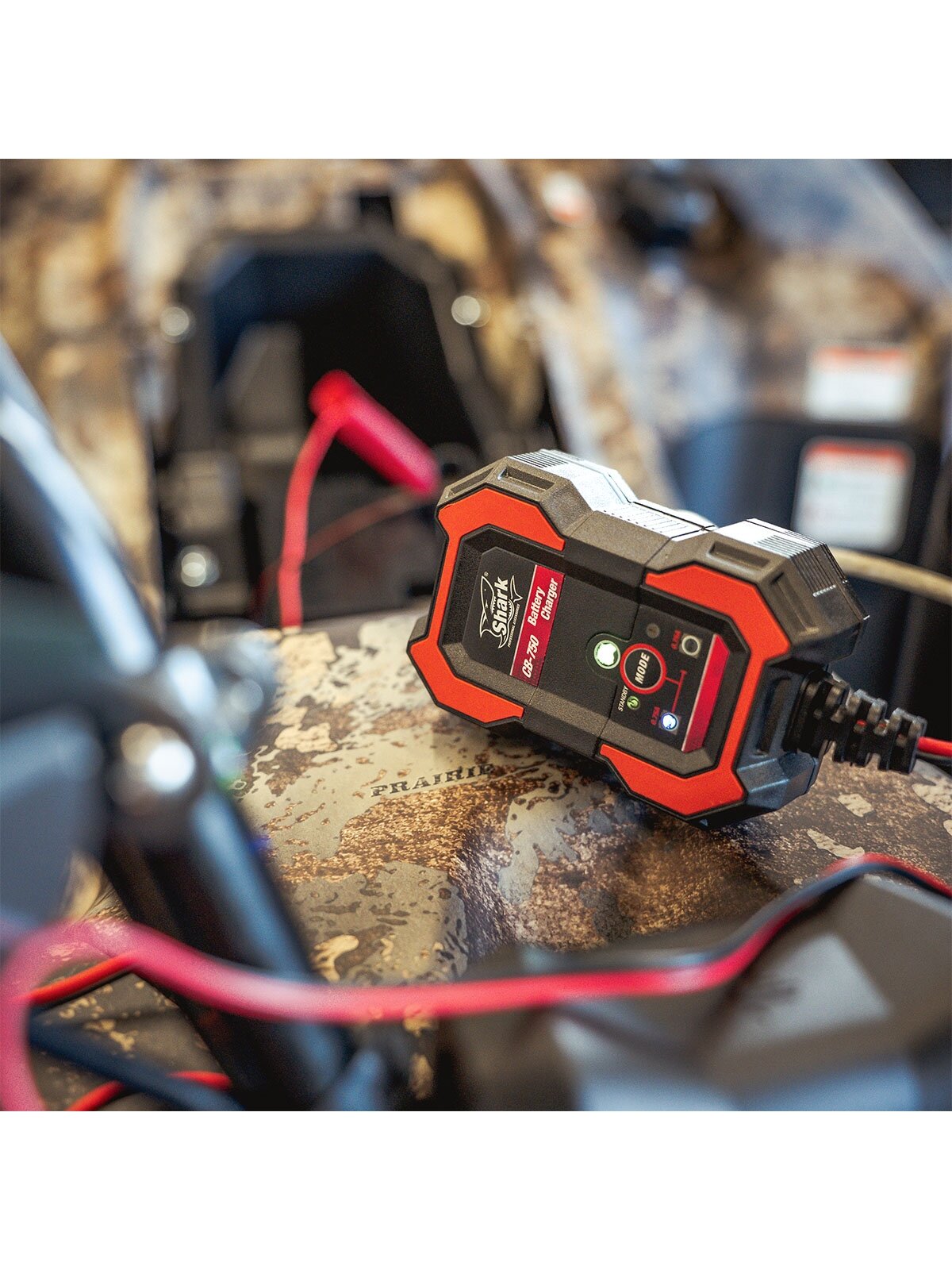 SHARK Battery Charger CB-750 2