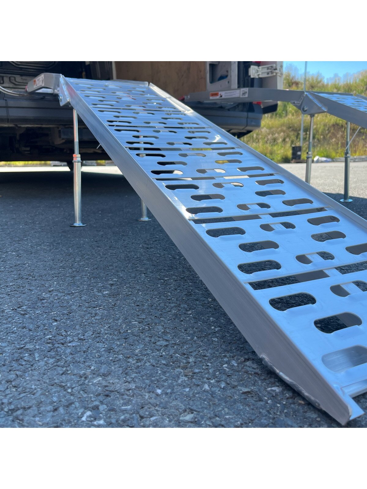 SHARK UTV, MOTO Aluminum RAMPS (2pcs) load capacity max. 1360 kg 3
