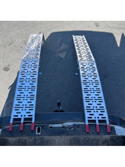 SHARK UTV, MOTO Aluminum RAMPS (2pcs) load capacity max. 1360 kg 1 SHARK UTV, MOTO Aluminum RAMPS (2pcs) load capacity max. 1360 kg 1