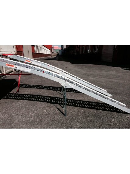 SHARK UTV, MOTO Aluminum RAMPS (2pcs) load capacity max. 1360 kg 4 SHARK UTV, MOTO Aluminum RAMPS (2pcs) load capacity max. 1360 kg 4