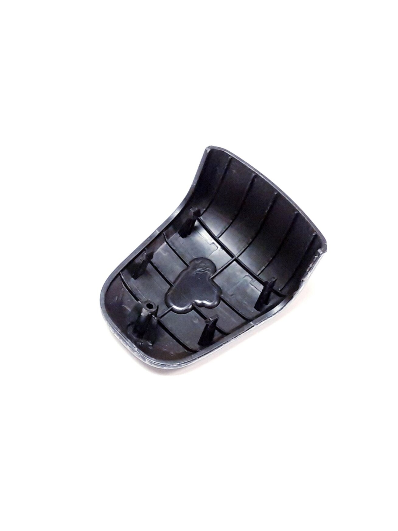 STEERING WHEEL LOGO COVER 1 STEERING WHEEL LOGO COVER 1
