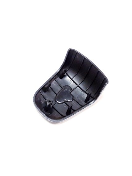 STEERING WHEEL LOGO COVER 1