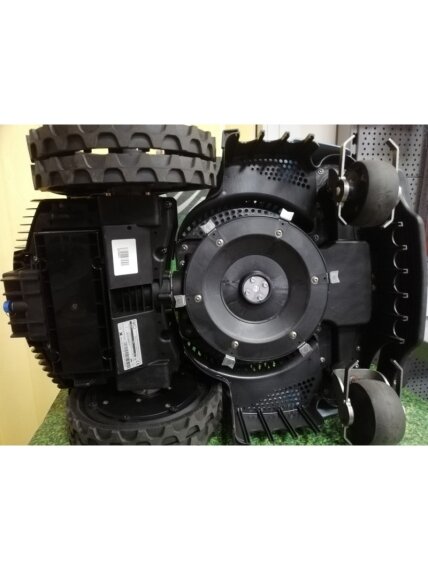Wiperpremium K20 S vejos robotas 5 Wiperpremium K20 S vejos robotas 5