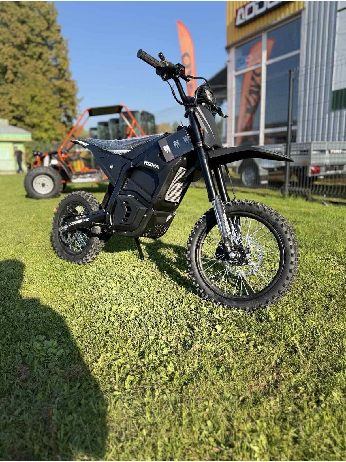 YOZMA IN 10 ELEKTRINIS BEKELĖS MINI MOTOCIKLAS RAUDONAS
